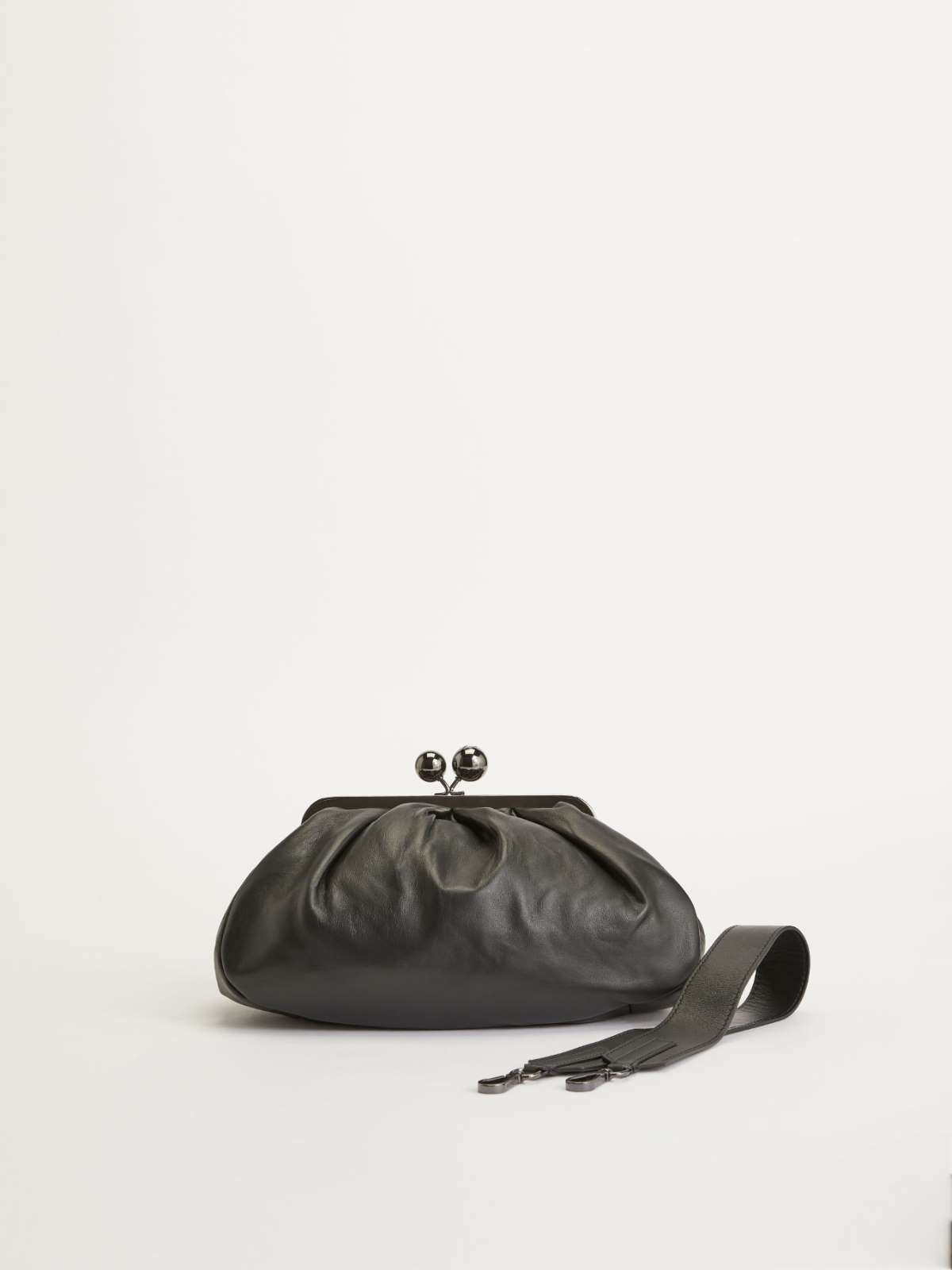 Medium leather Pasticcino Bag - BLACK - Max Mara - 3