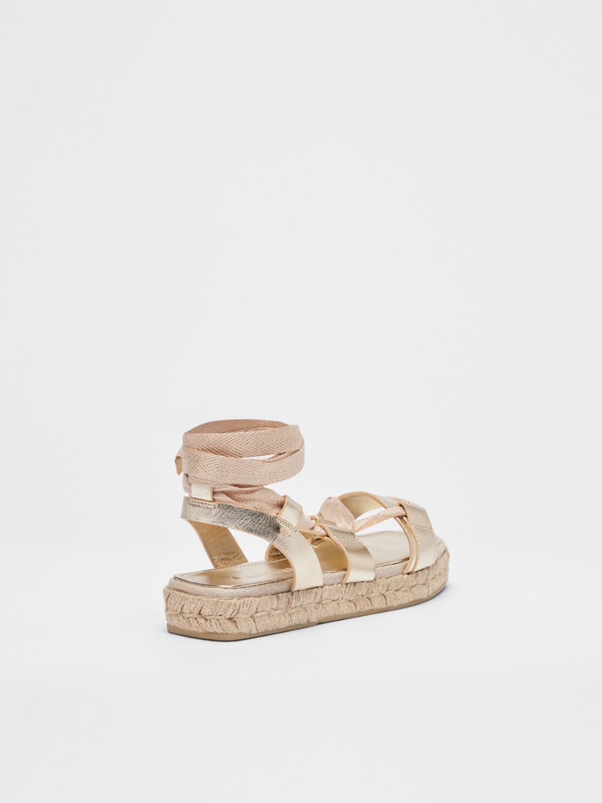 <p>Crossed sandals</p> - GOLD - Max Mara - 3