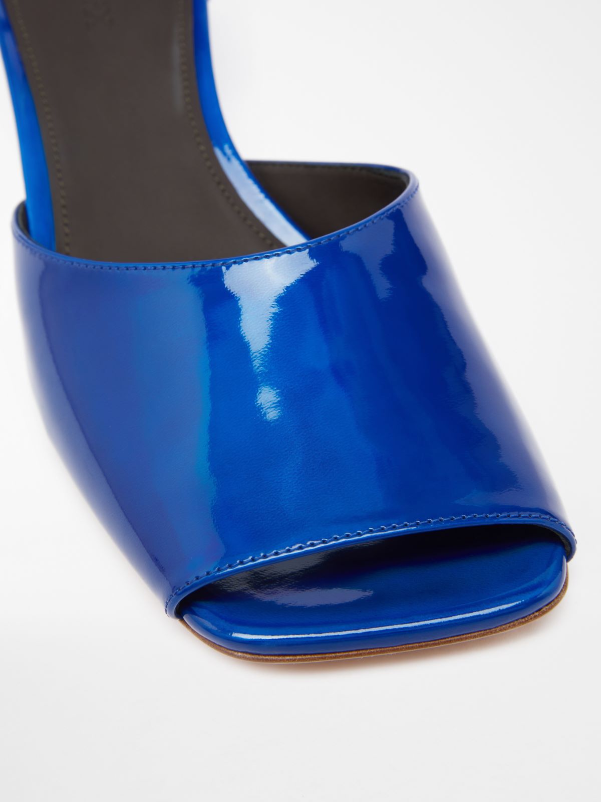 Patent leather open-toe sandals - ULTRAMARINE - Max Mara - 5
