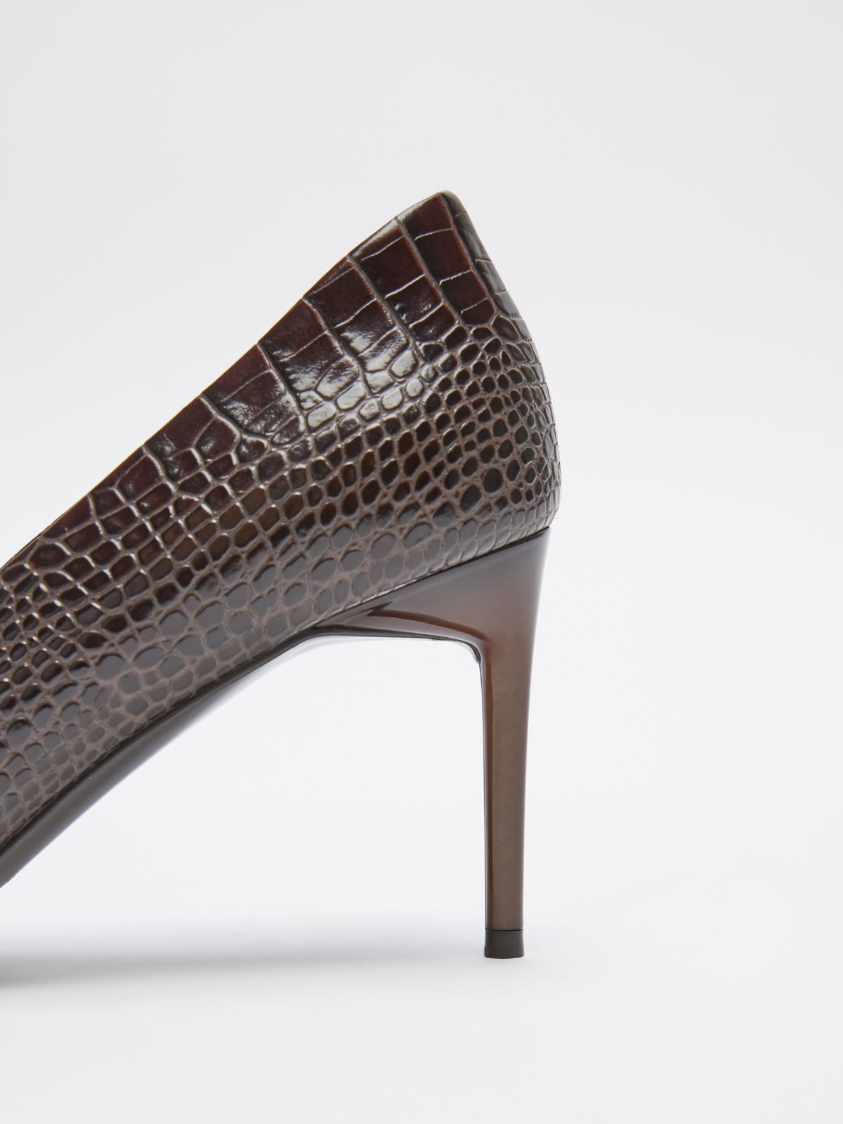Crocodile-print court shoes - CHOCOLATE - Max Mara - 5