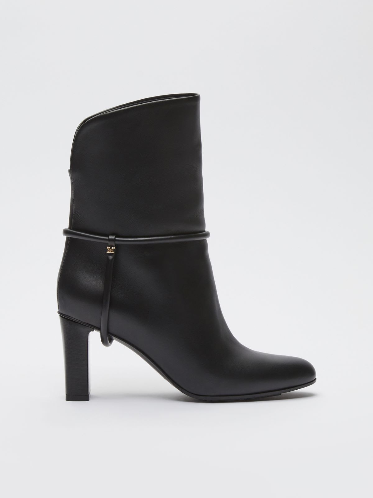 Stiefelette aus Leder - SCHWARZ - Max Mara