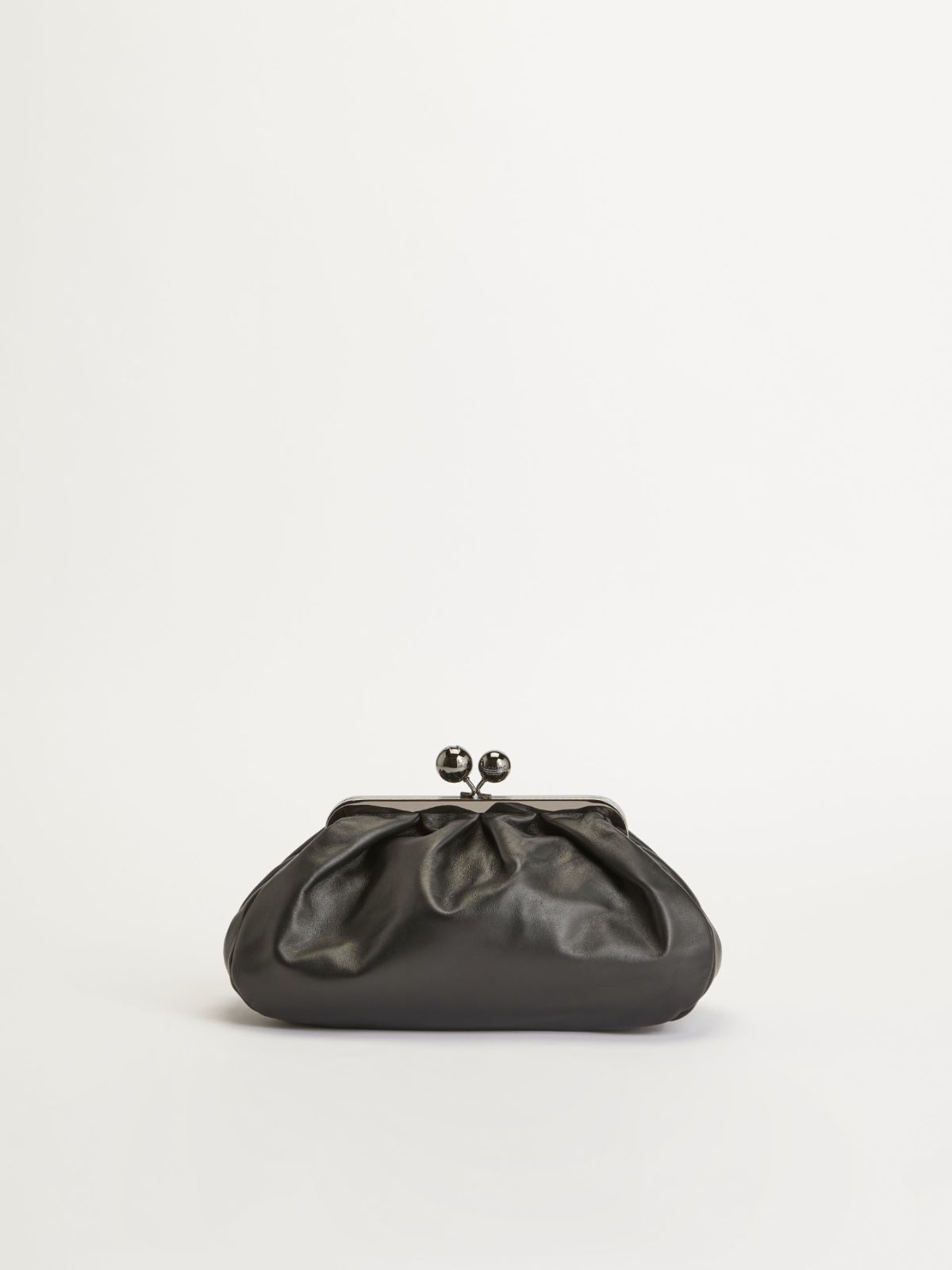 Medium leather Pasticcino Bag - BLACK - Max Mara