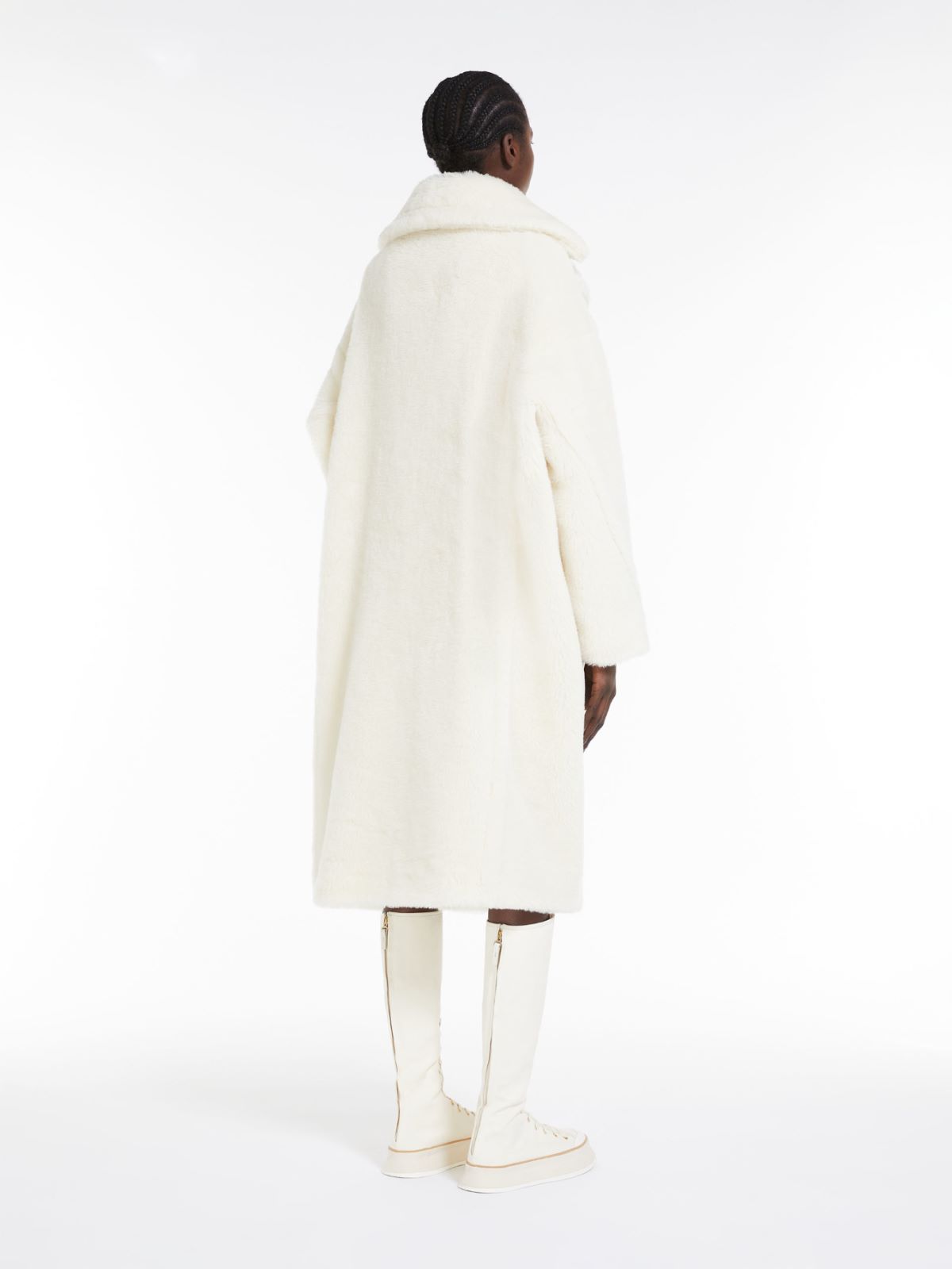Teddy Bear Icon Coat in alpaca and wool, white |  