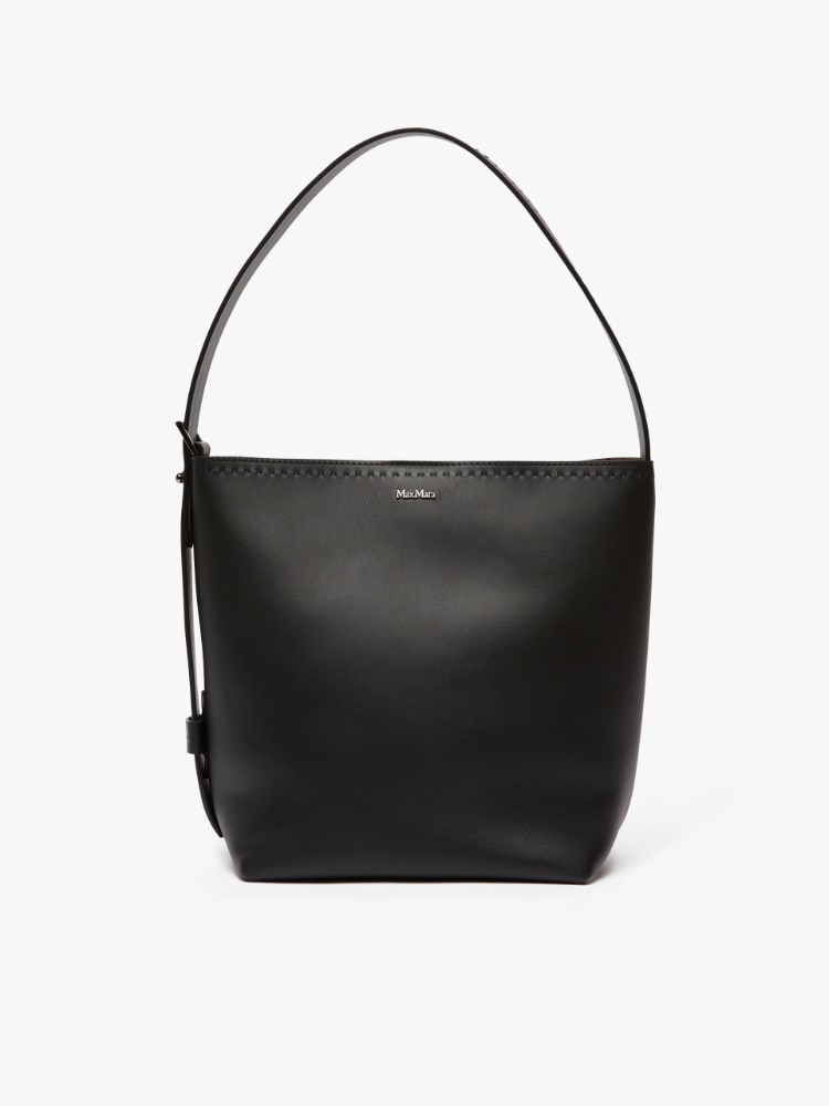 MaxMara 黒 ナイロン ショルダーバッグ 2025年最新】マックスマーラ 素材：ナイロン ショルダーバッグの