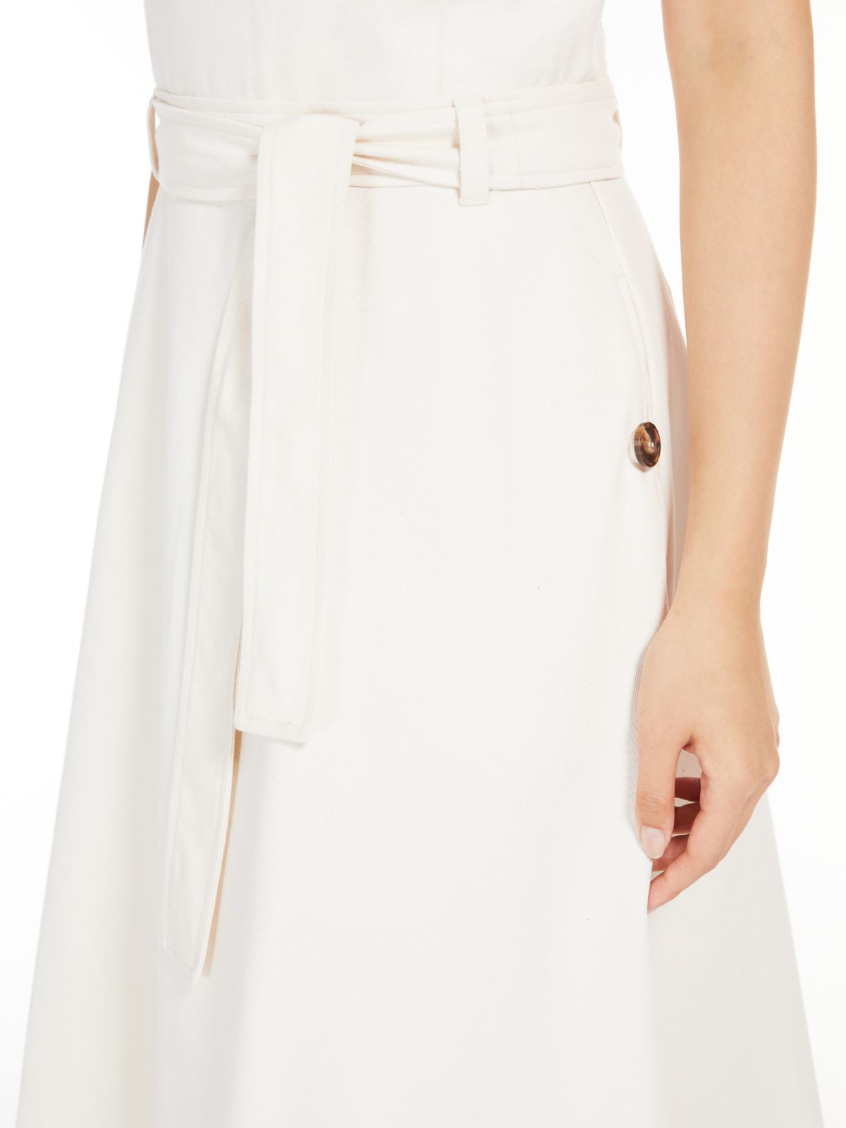 Kleid aus Baumwoll-Bull, ecru | 