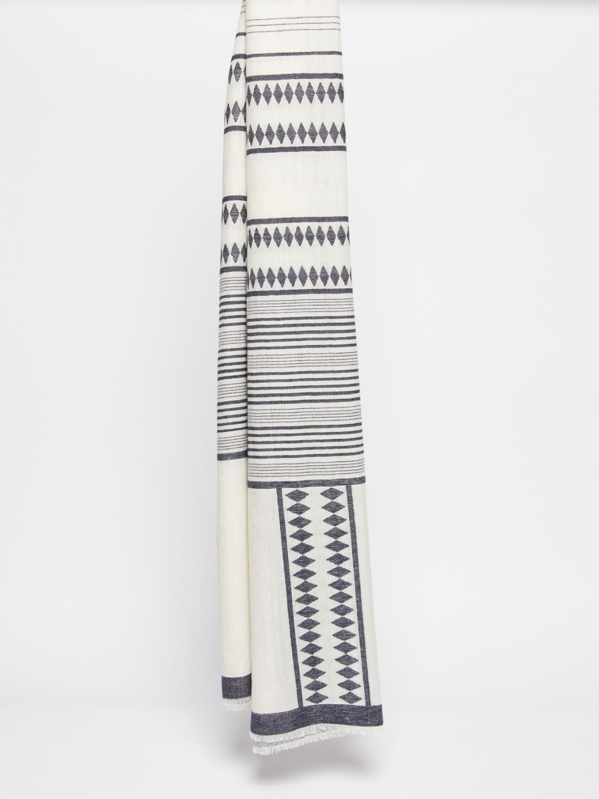 Max Mara Fil Coupé Jacquard Stole In Ultramarine