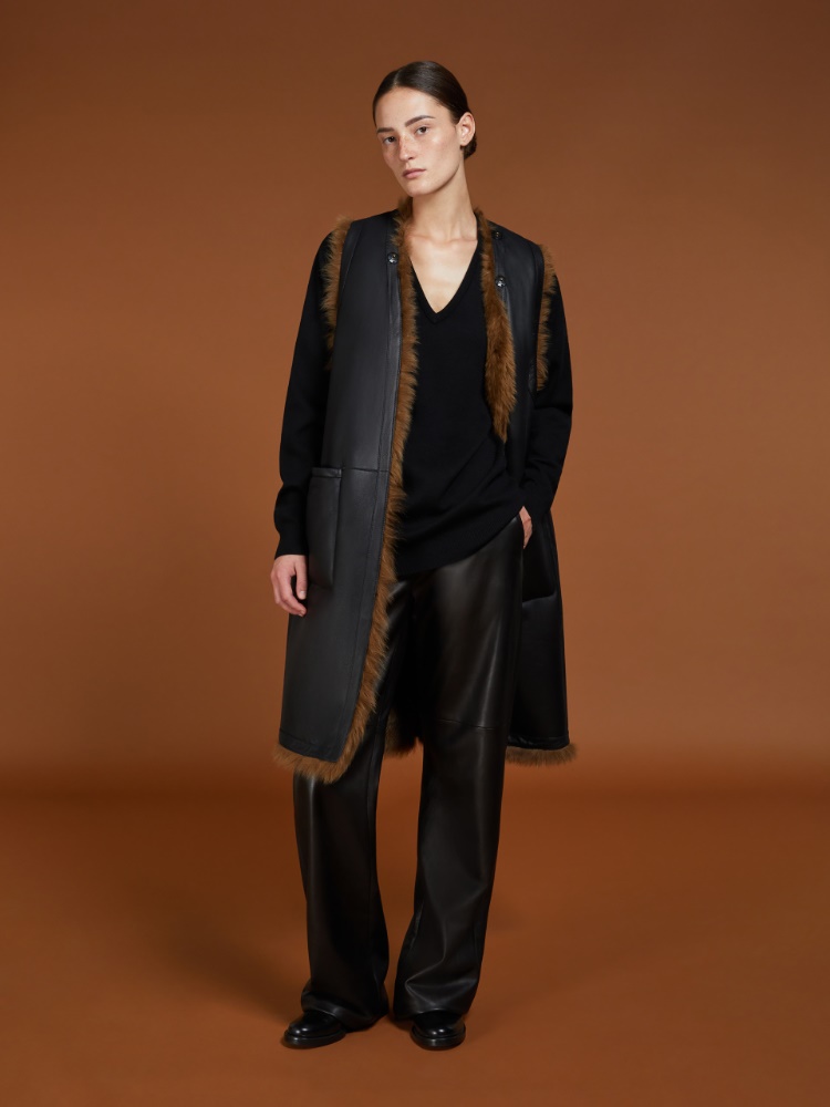 【送料&関税込】Max Mara Caramel Shearling Effige Sleeveless Max Mara Caramel Shearling Effige Sleeveless Coat | italist