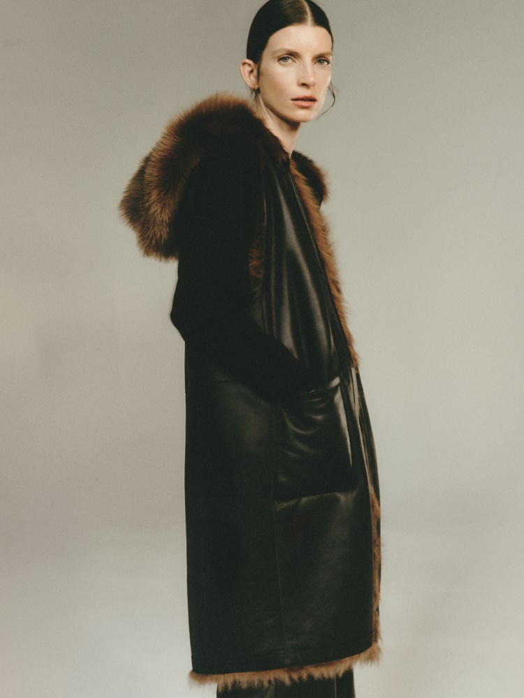Reversible shearling gilet coat + BLACK - Max Mara