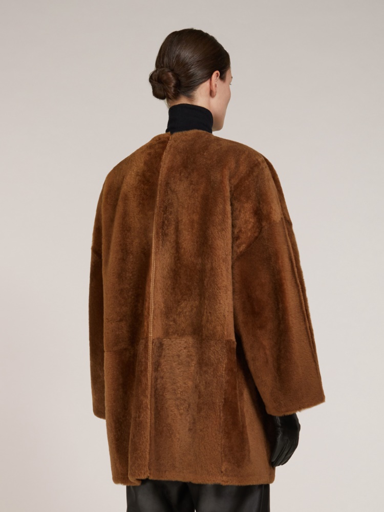 関税送料込☆MAXMARA☆ATELIER Short sheepskin coat 関税送料込☆MAXMARA☆ATELIER Short sheepskin coat (Max Mara