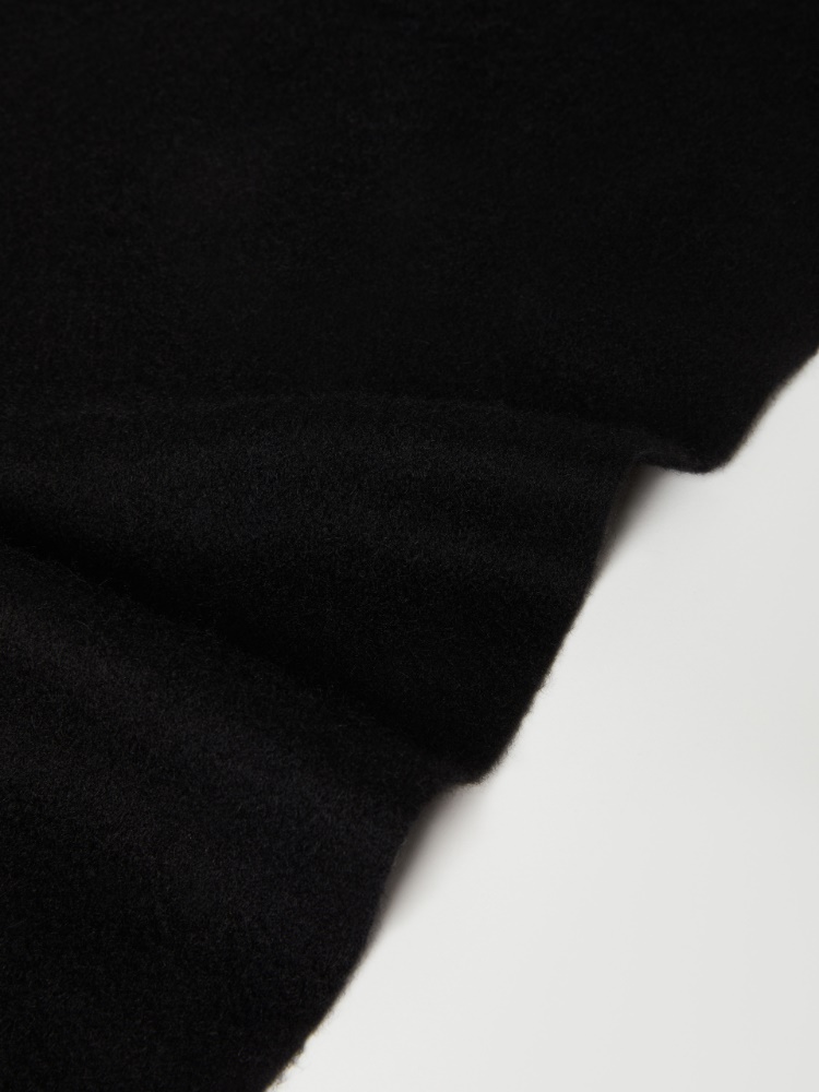  - Max Mara