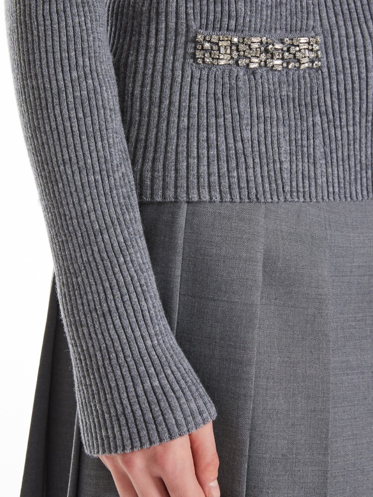 Ribbed wool cardigan with embroidery, medium grey | 