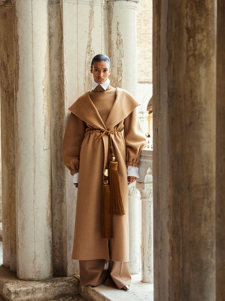 Camel coat with hood + CAMEL - Max Mara