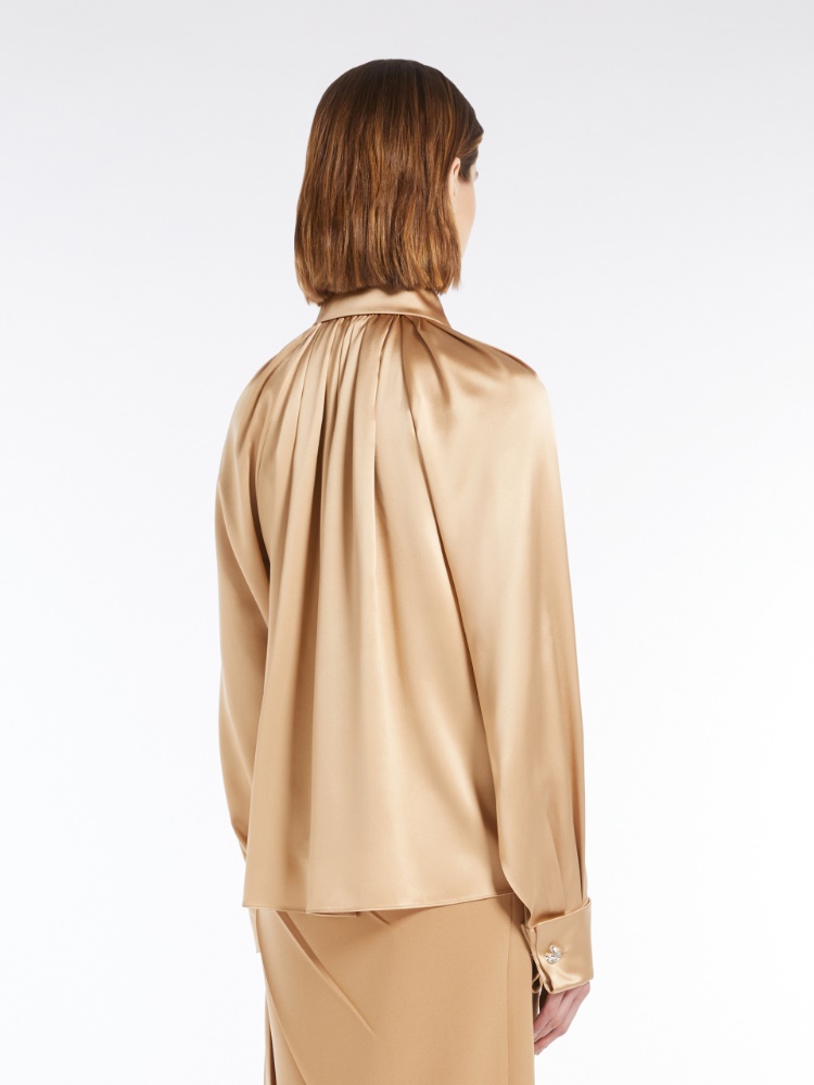  - Max Mara