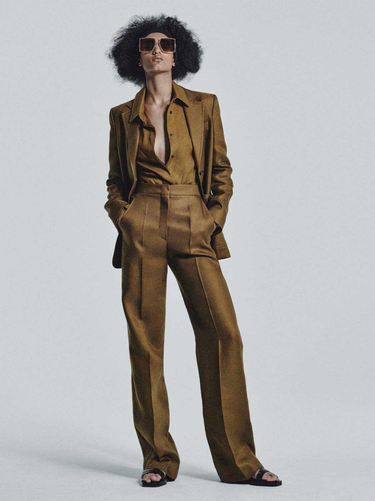 Light linen shirt + OLIVE GREEN - Max Mara