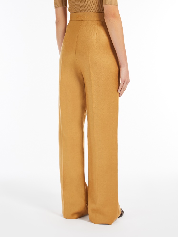  - Max Mara