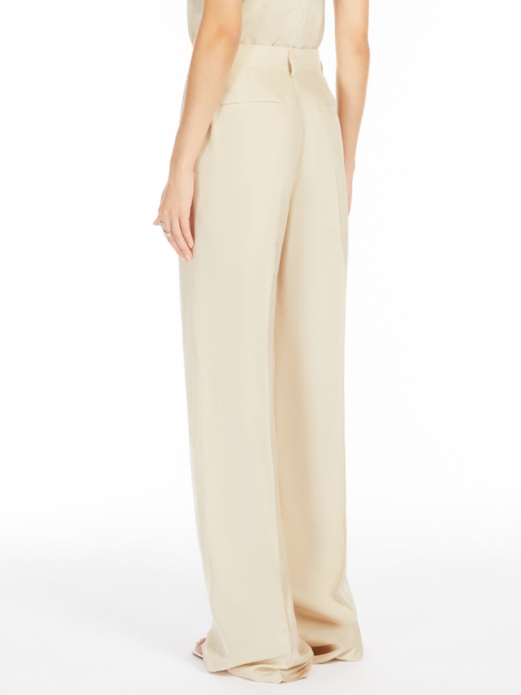  - Max Mara