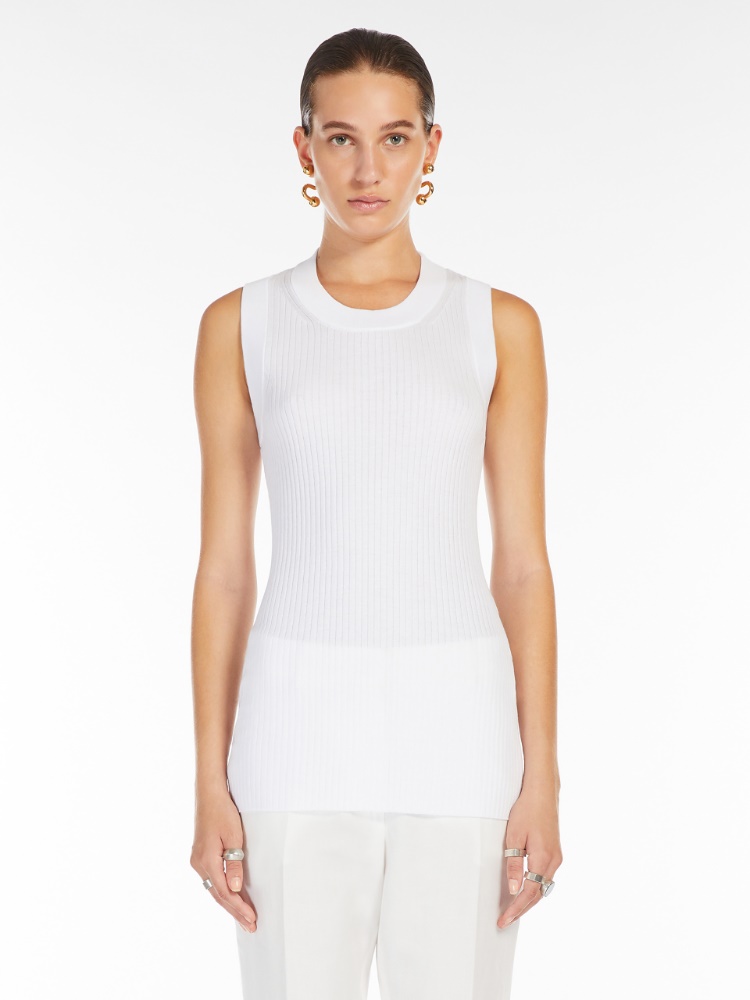  - Max Mara
