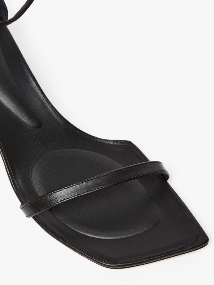  - Max Mara