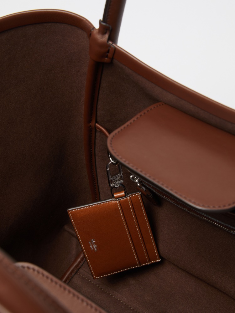  - Max Mara