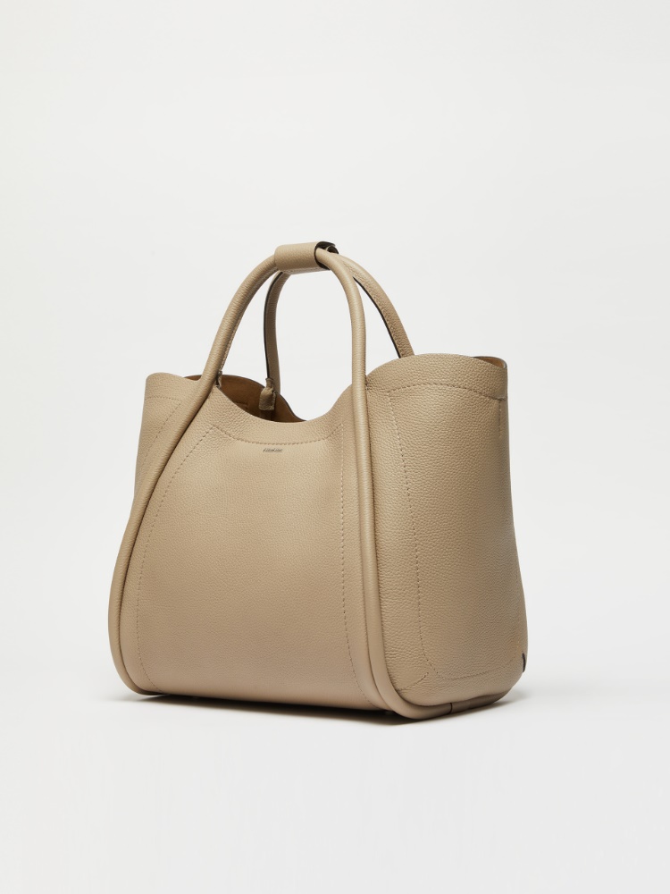  - Max Mara