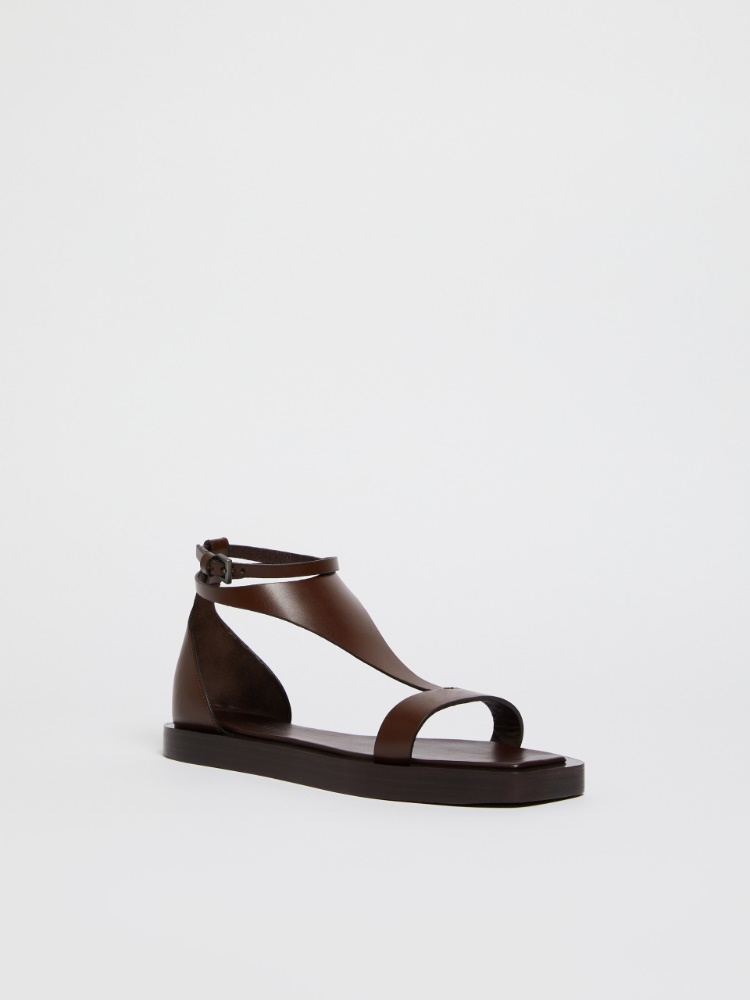  - Max Mara