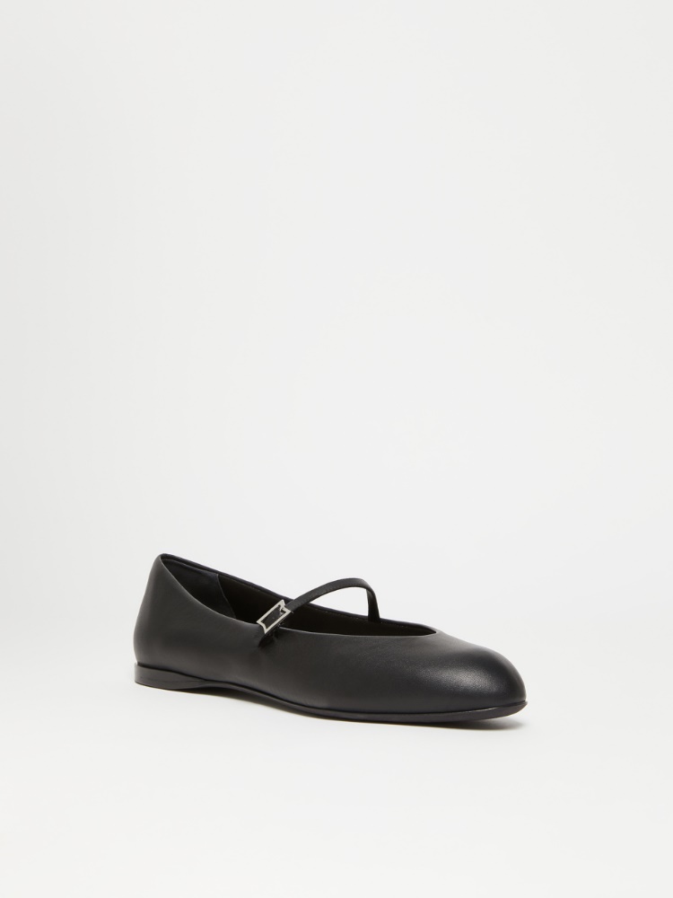  - Max Mara