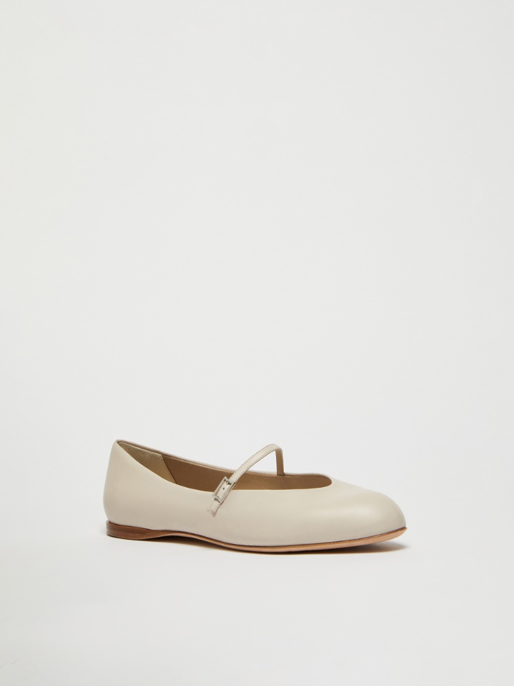  - Max Mara