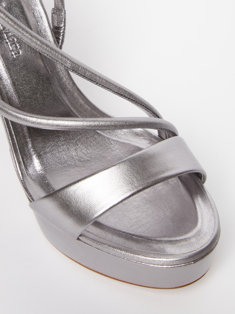  - Max Mara