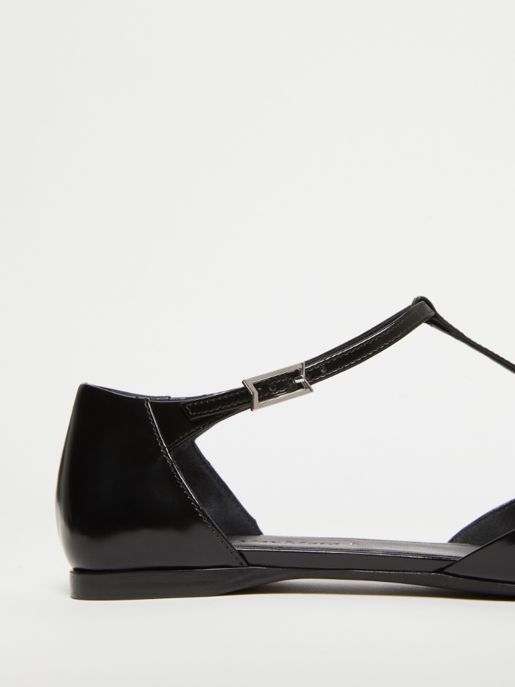  - Max Mara