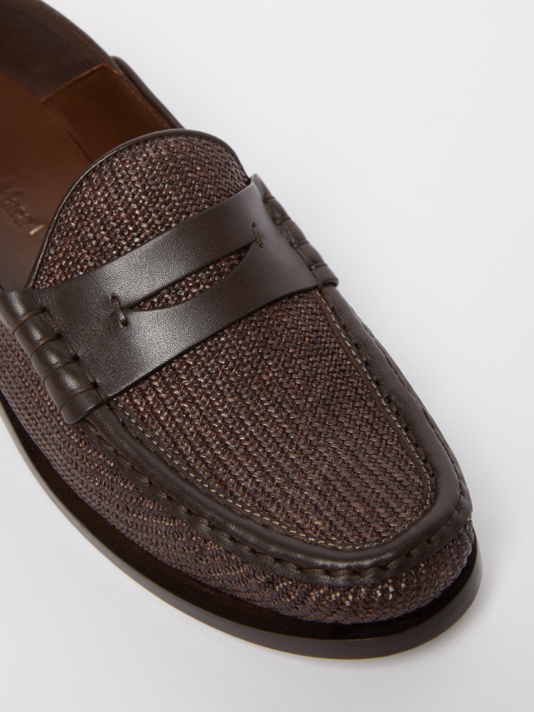  - Max Mara