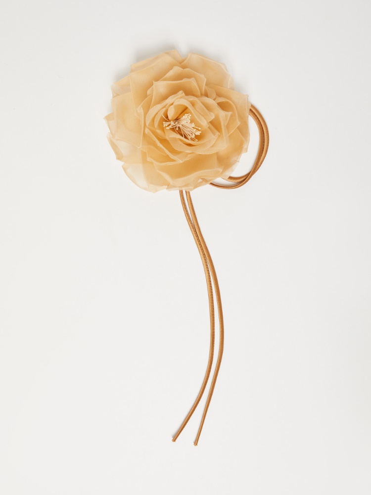 Blumenbrosche aus Seide - KAMEL - Max Mara