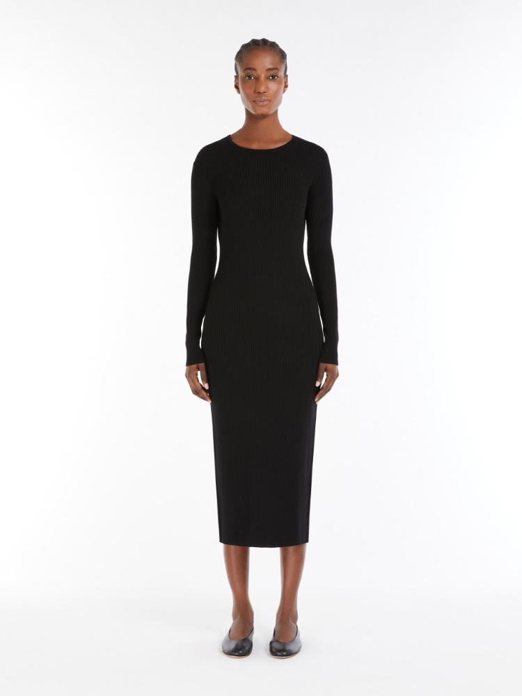  - Max Mara