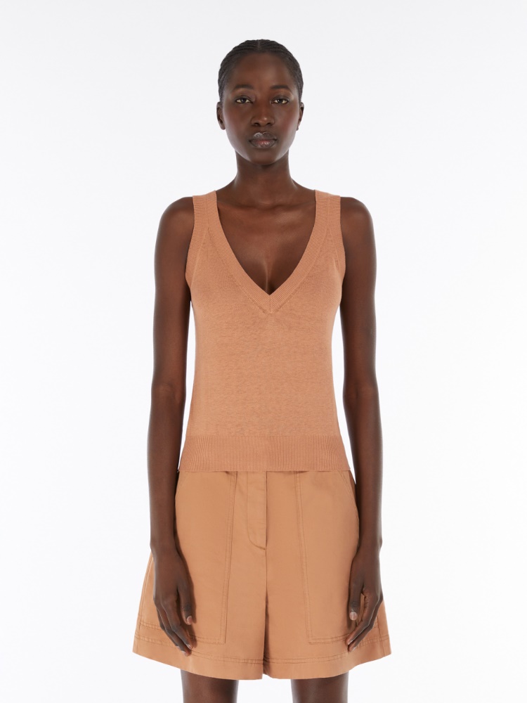  - Max Mara