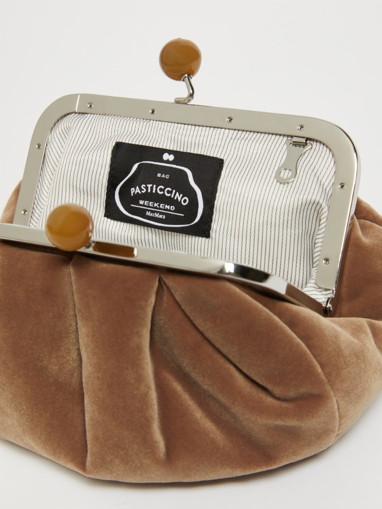  - Max Mara