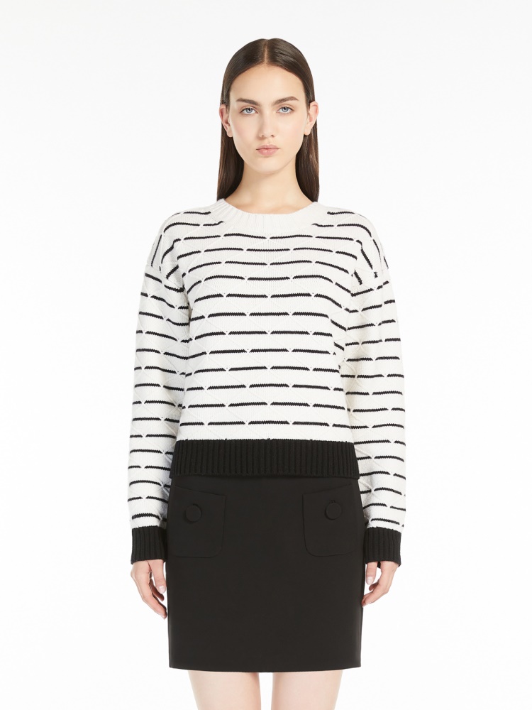  - Max Mara