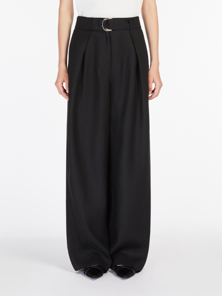 パンツ MAX MARA STUDIO Woman Pants Green 2416131101600 002 13906946LB_14_f.jpg?impolicy=