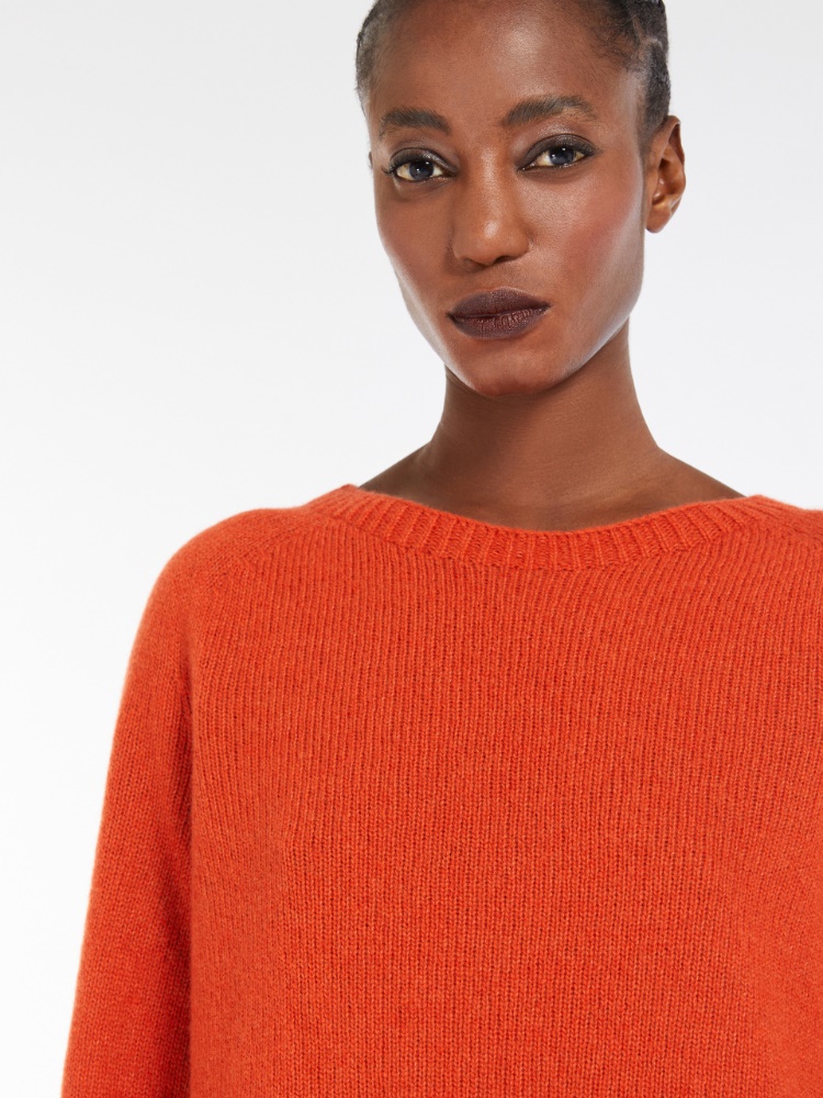  - Max Mara