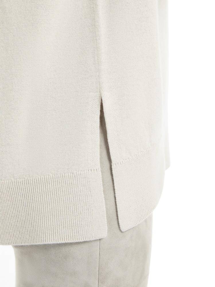  - Max Mara