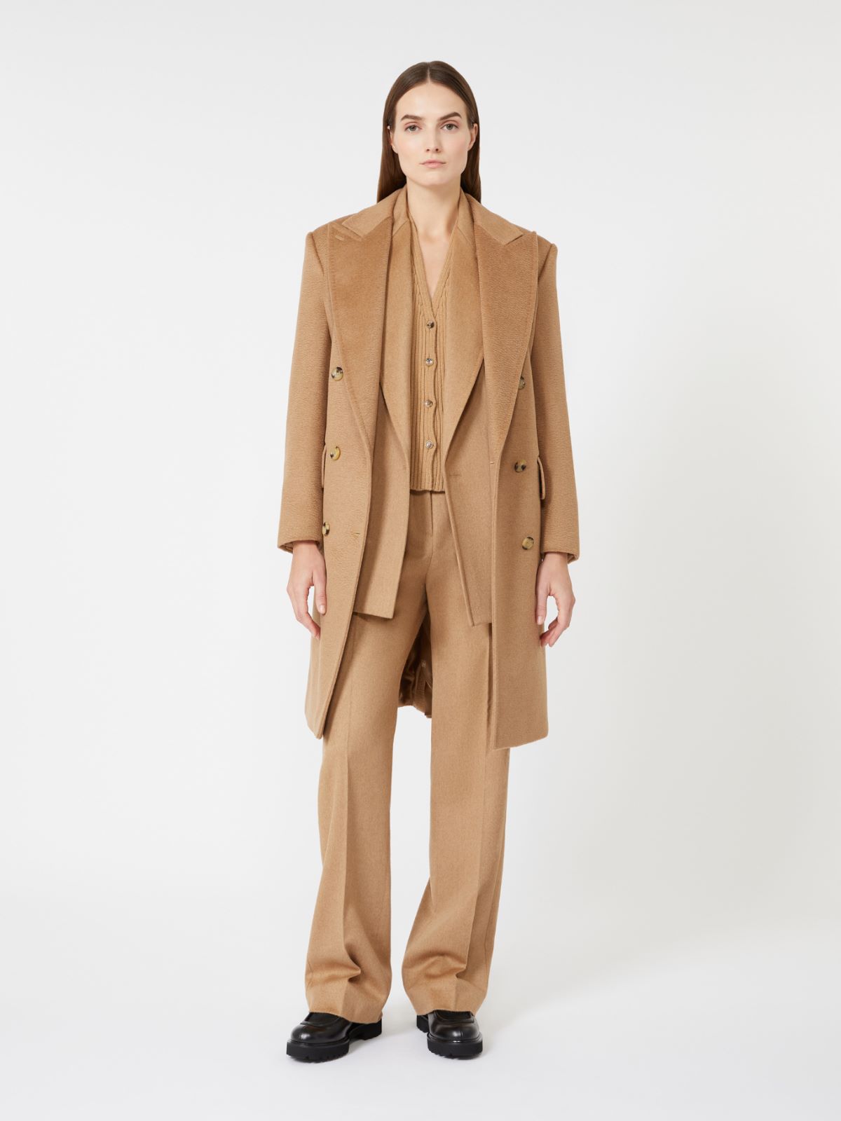 Doppelreihiger Mantel aus Kamelhaar - KAMEL - Max Mara