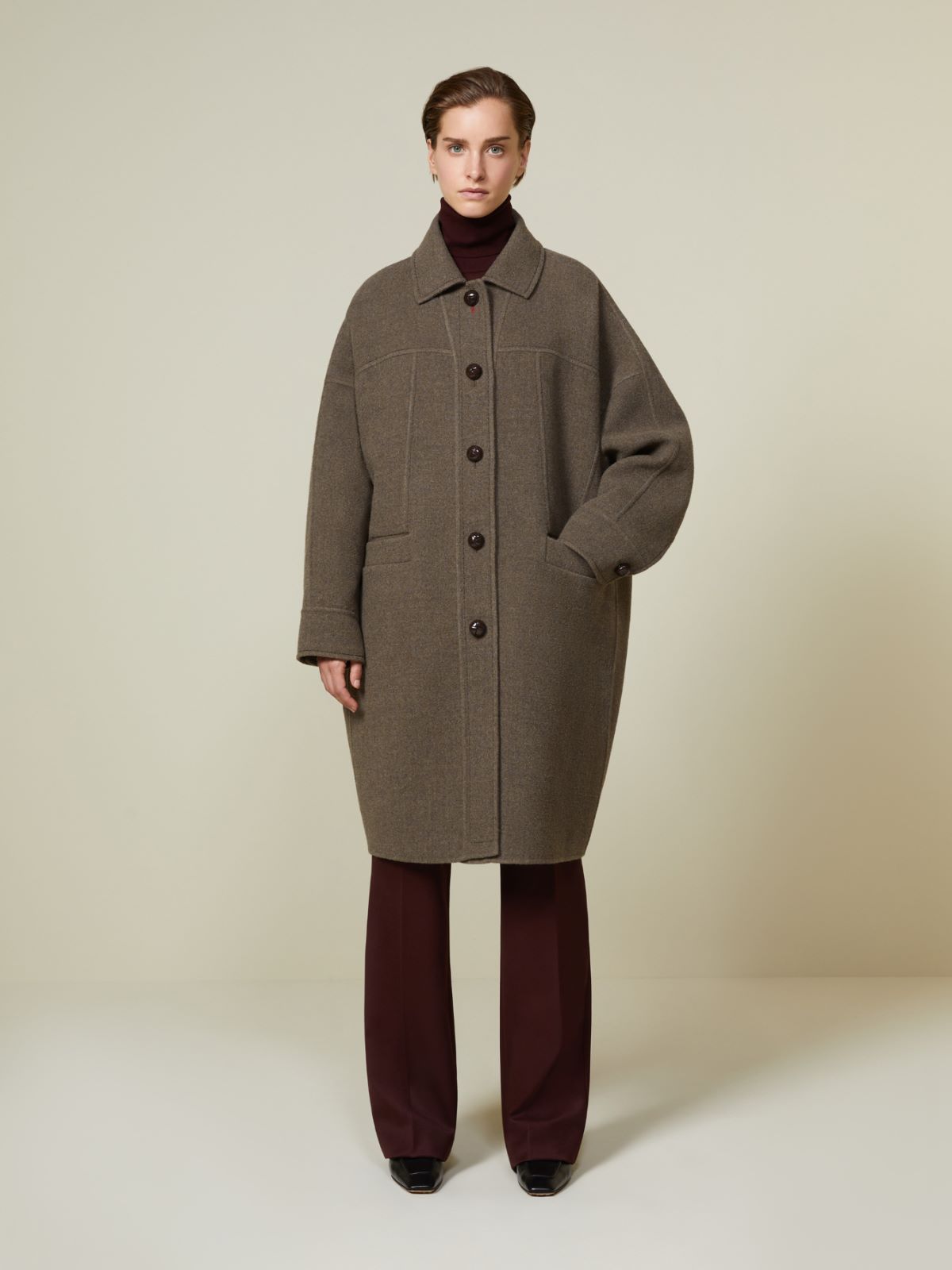 Płaszcz oversize z dwuwarstwowej wełny - BEŻOWY GOŁĘBI - Max Mara - 2