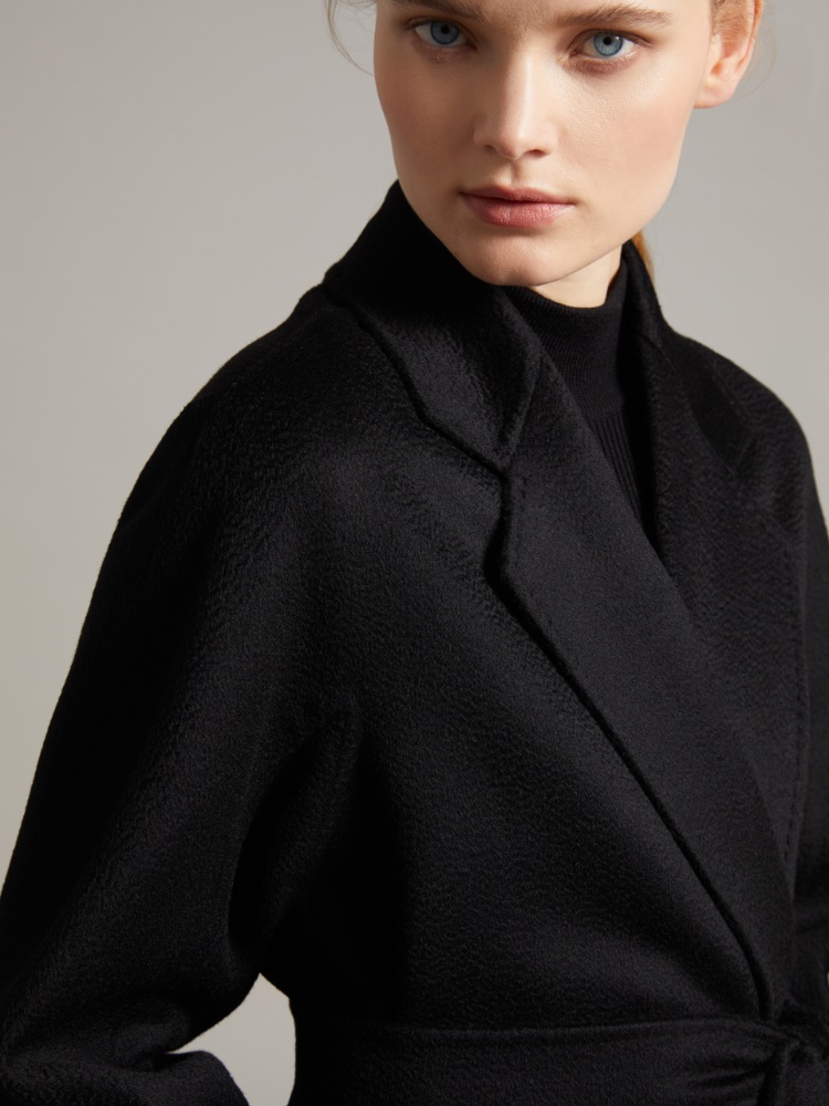 【関税込み】Max Mara ブラック Ludmilla Icon コート Ludmilla Icon Coat, black | 