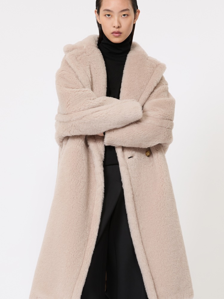 【新品ローリー】Max Mara TEDDY BEAR ICON COAT Teddy Bear Icon Coat in alpaca and wool, beige | 
