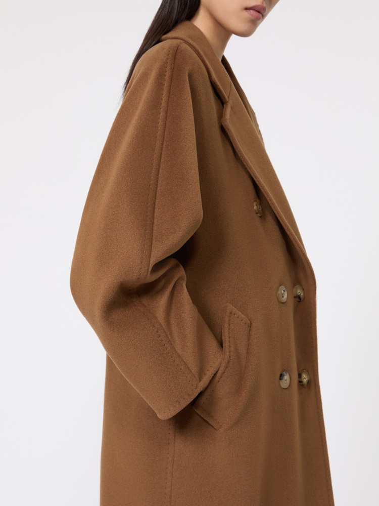 101801 Icon Coat, tobacco | 