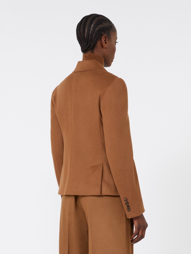  - Max Mara