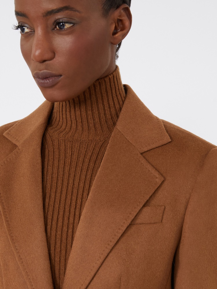  - Max Mara