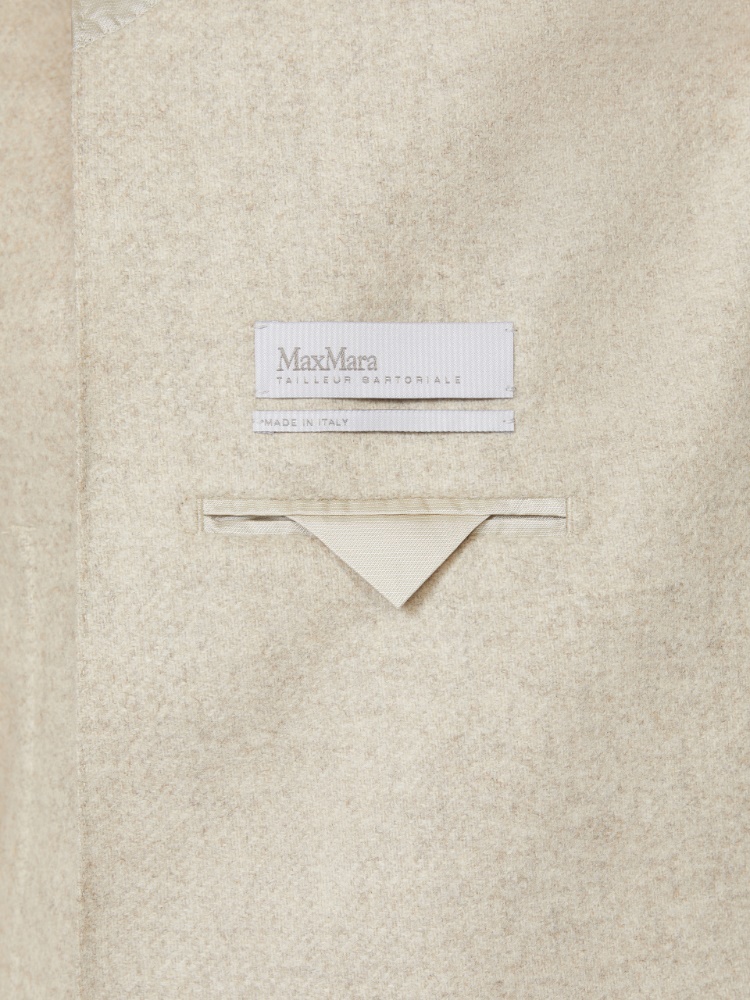  - Max Mara