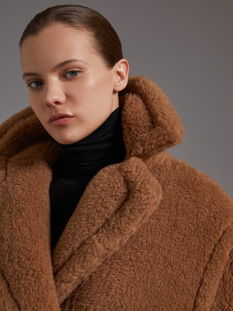 直営♪ Max Mara Teddy Bear Icon Coat キャメル&シルク DRAMMA Teddy Bear Coat - Icon Coats | Max Mara