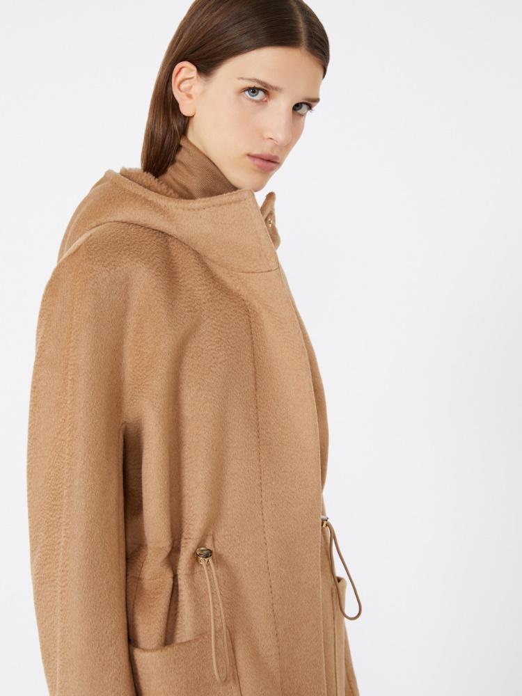  - Max Mara
