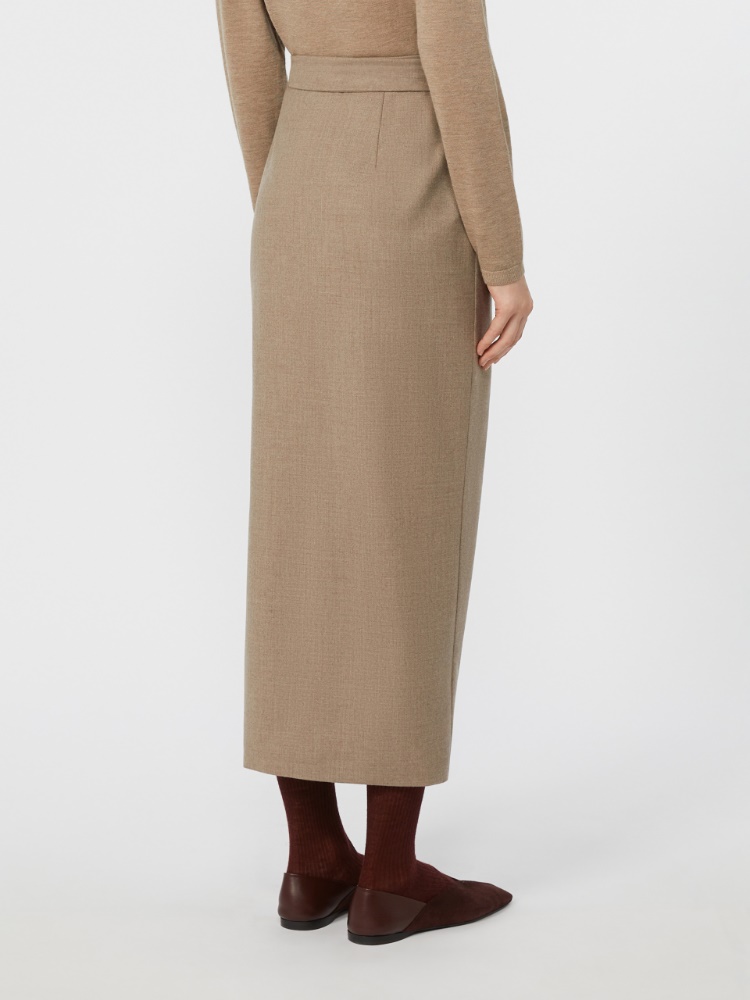  - Max Mara