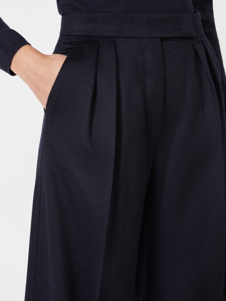  - Max Mara
